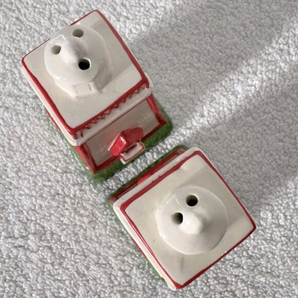 Vintage Ceramicic Lighthousees Salt & Pepper Shakers St. Anthony NL - Picture 4 of 9